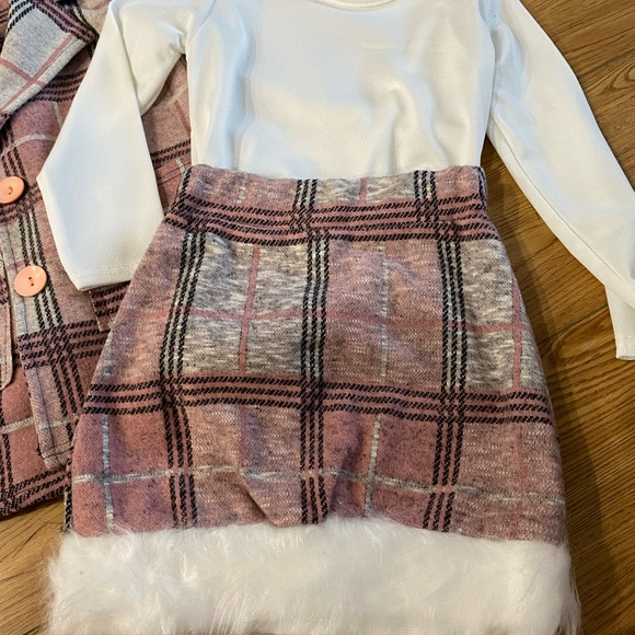 Girl's set - Brand New - Coat, skirt and hat - Size 3-4Y,  4-5Y, 5-6Y - Picture 4 of 8